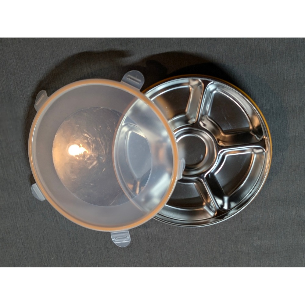 Round Stainless Steel 5 Compartment Tray with Locking Lid